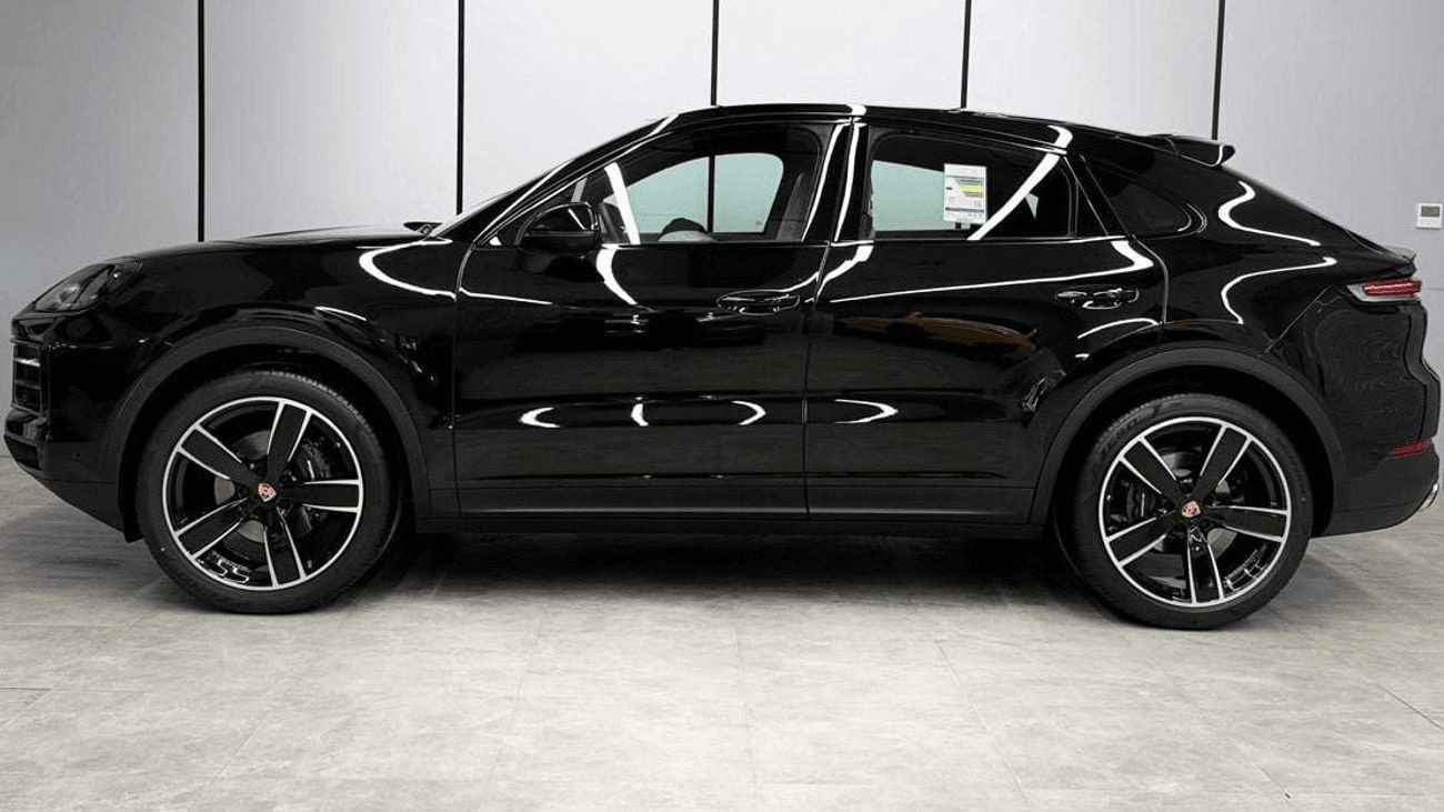 2026 Porsche Cayenne Coupe - 0 km - Available for export from UAE to Algeria - 15