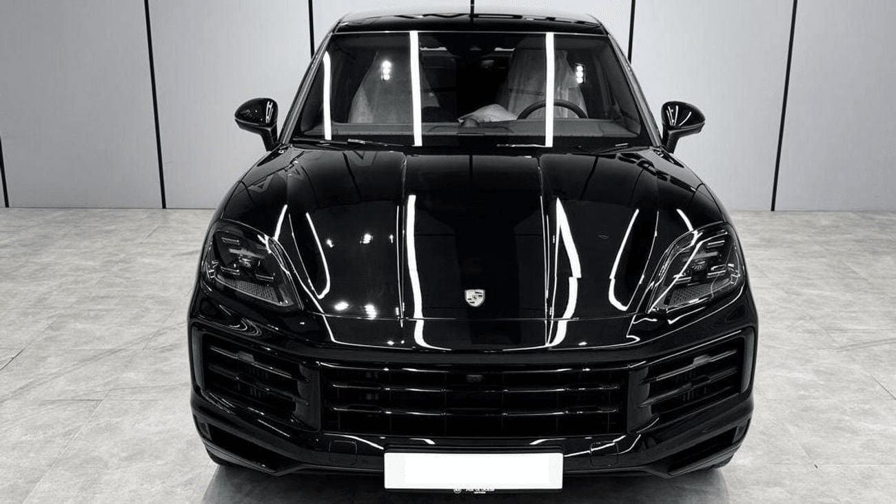 2026 Porsche Cayenne Coupe - 0 km - Available for export from UAE to Algeria - 3