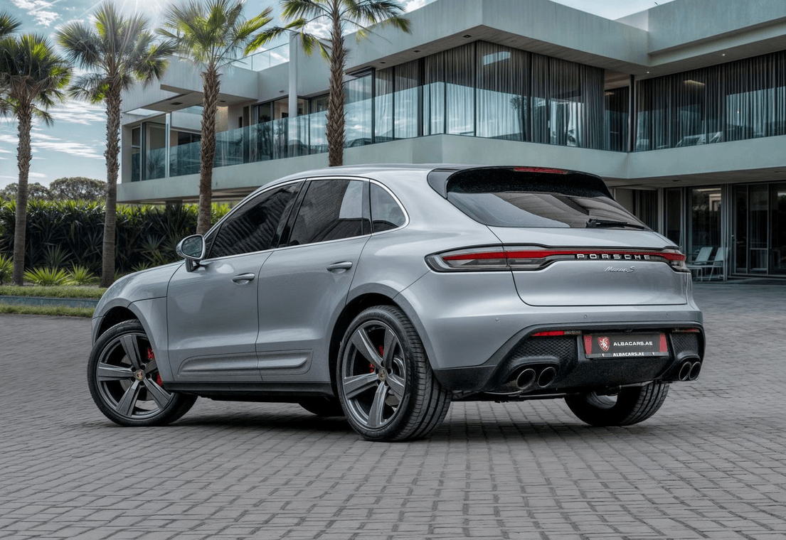 2026 Porsche Macan - 3000 km - Available for export from UAE to Algeria - 3