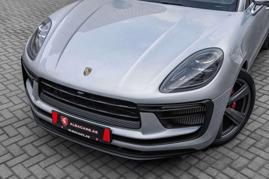 2026 Porsche Macan - 3000 km - Available for export from UAE to Algeria - 7