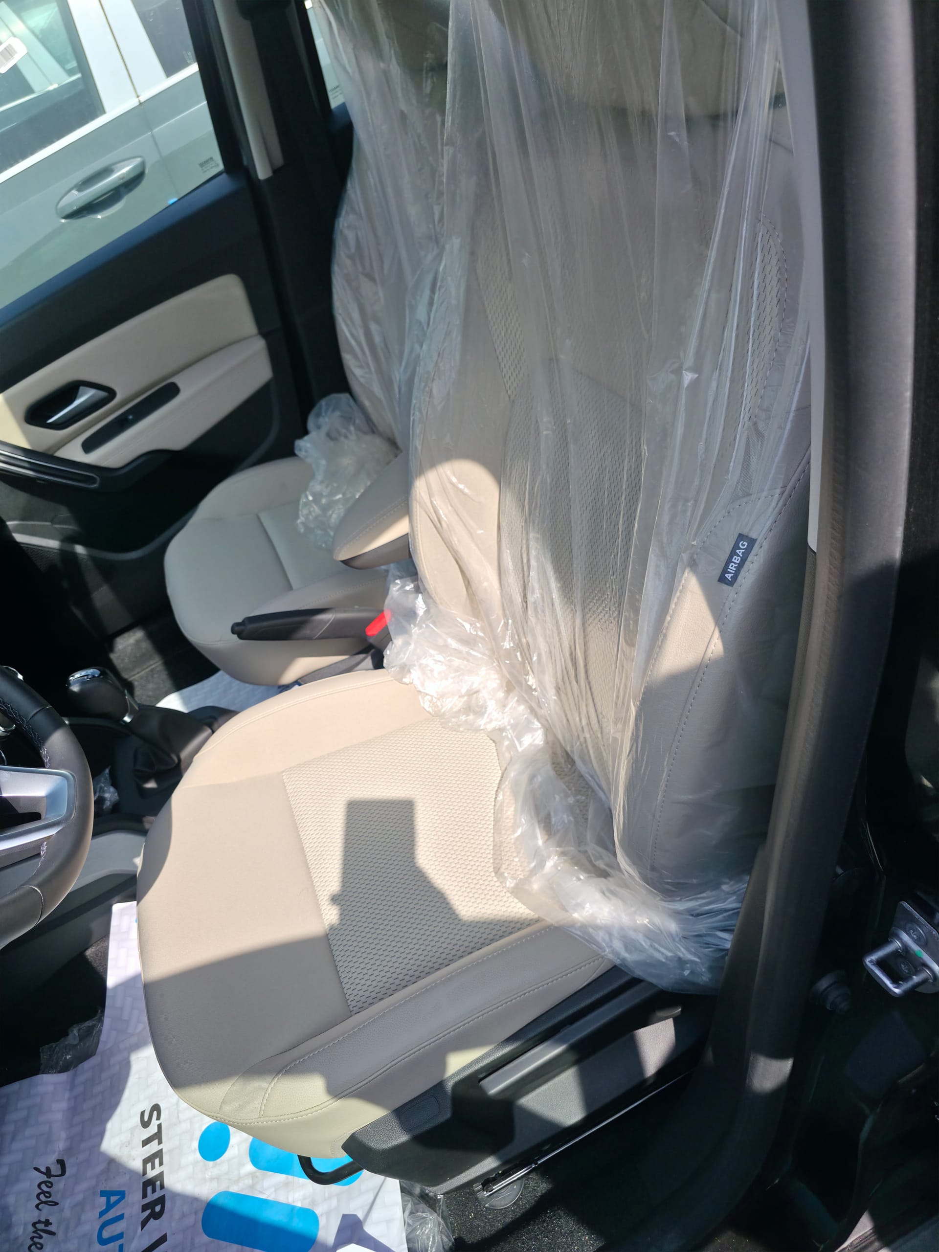 2025 Renault Duster - 0 km - Available for export from UAE to Algeria - 10