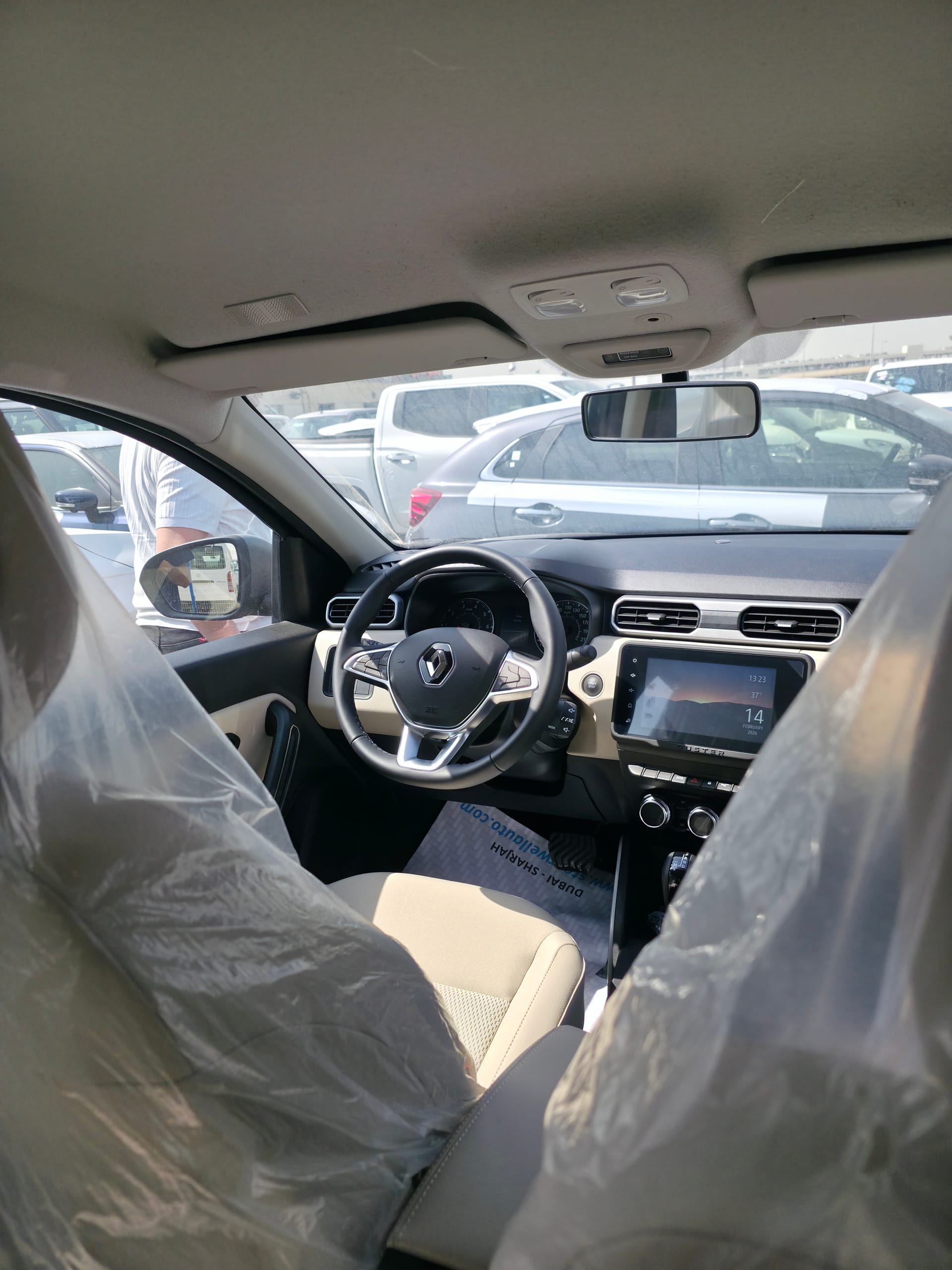 2025 Renault Duster - 0 km - Available for export from UAE to Algeria - 19