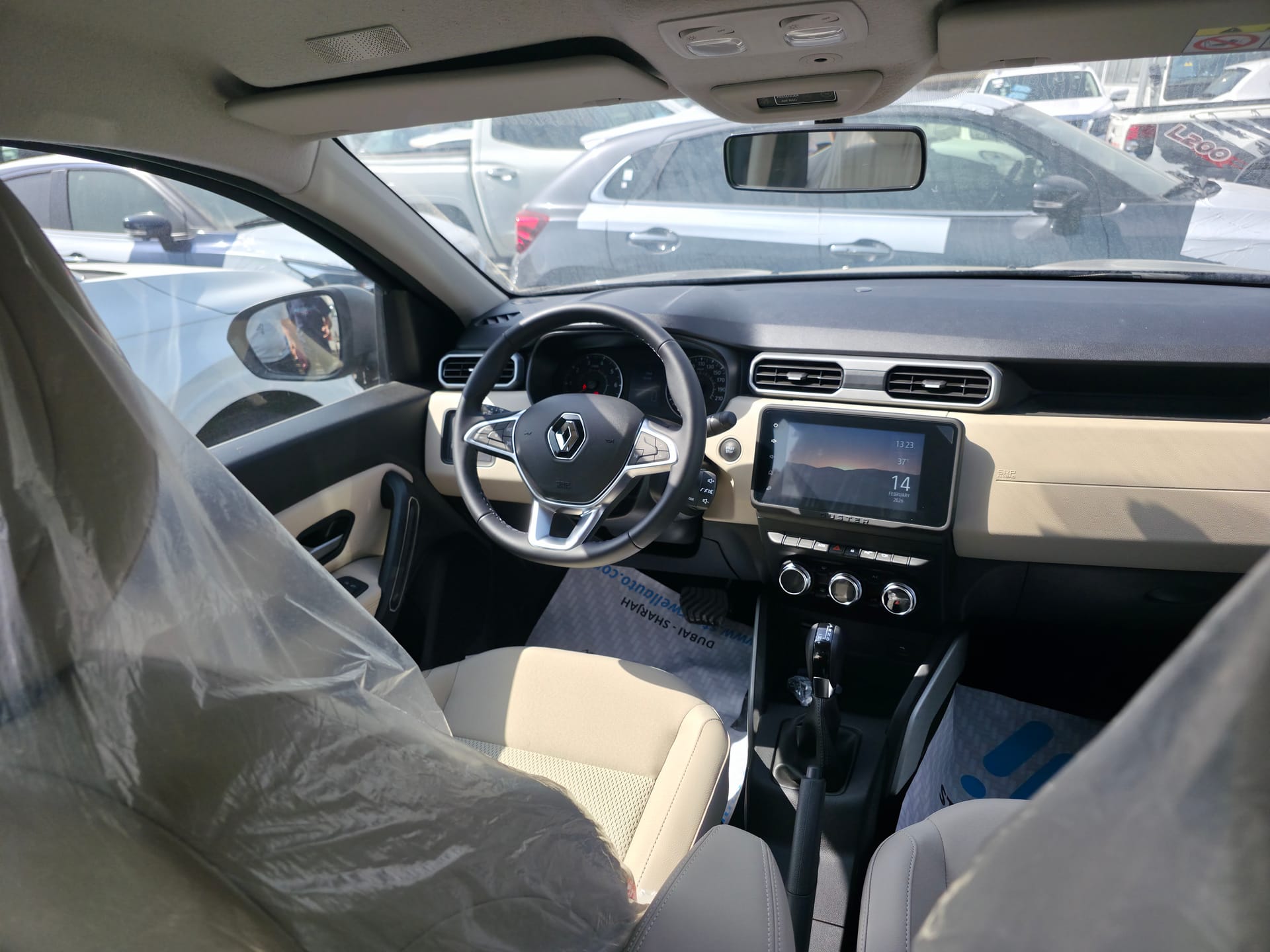 2025 Renault Duster - 0 km - Available for export from UAE to Algeria - 20