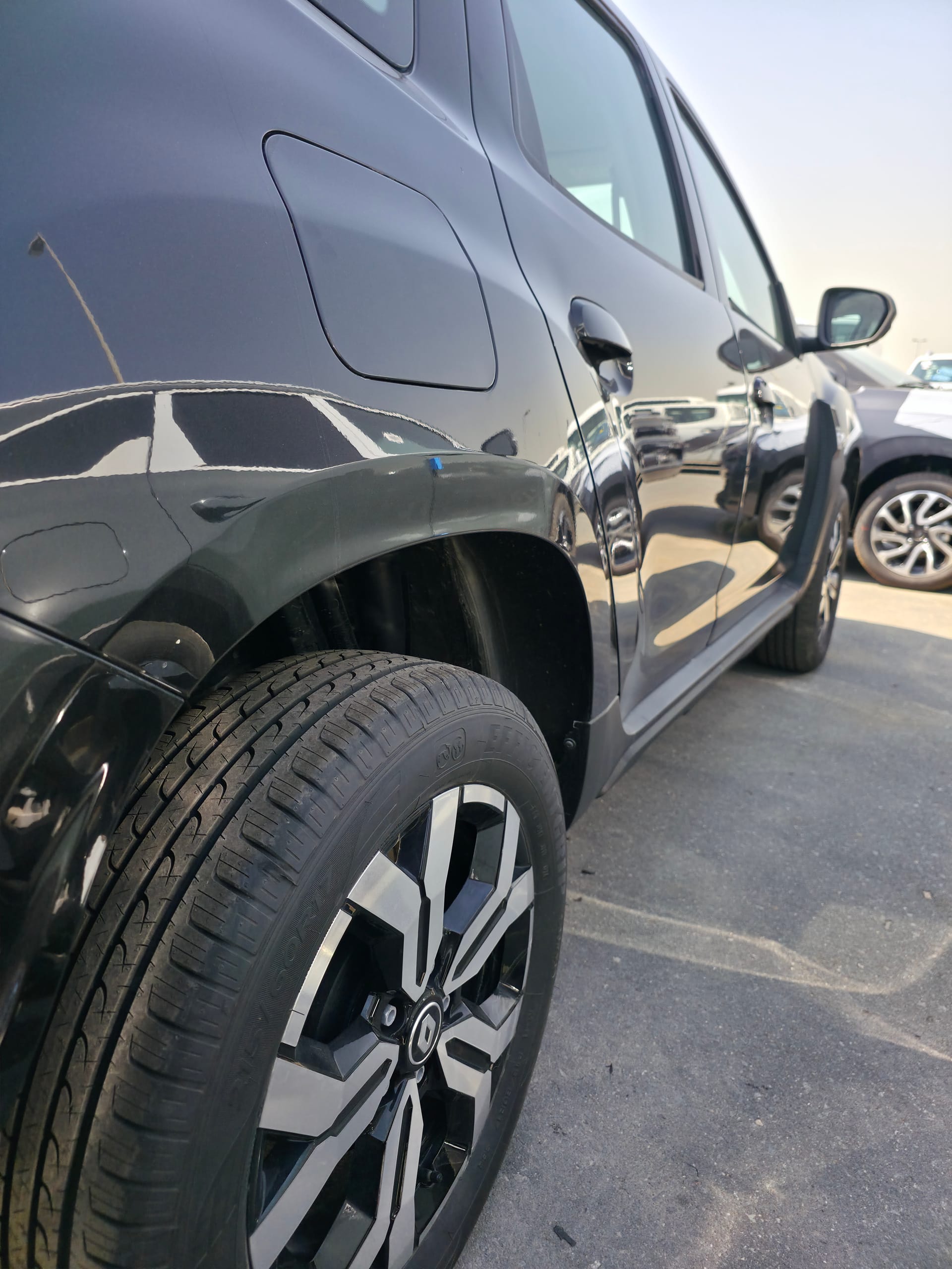 2025 Renault Duster - 0 km - Available for export from UAE to Algeria - 22