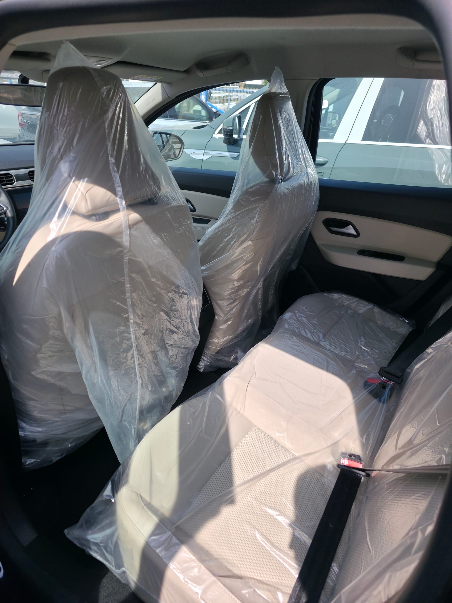 2025 Renault Duster - 0 km - Available for export from UAE to Algeria - 26