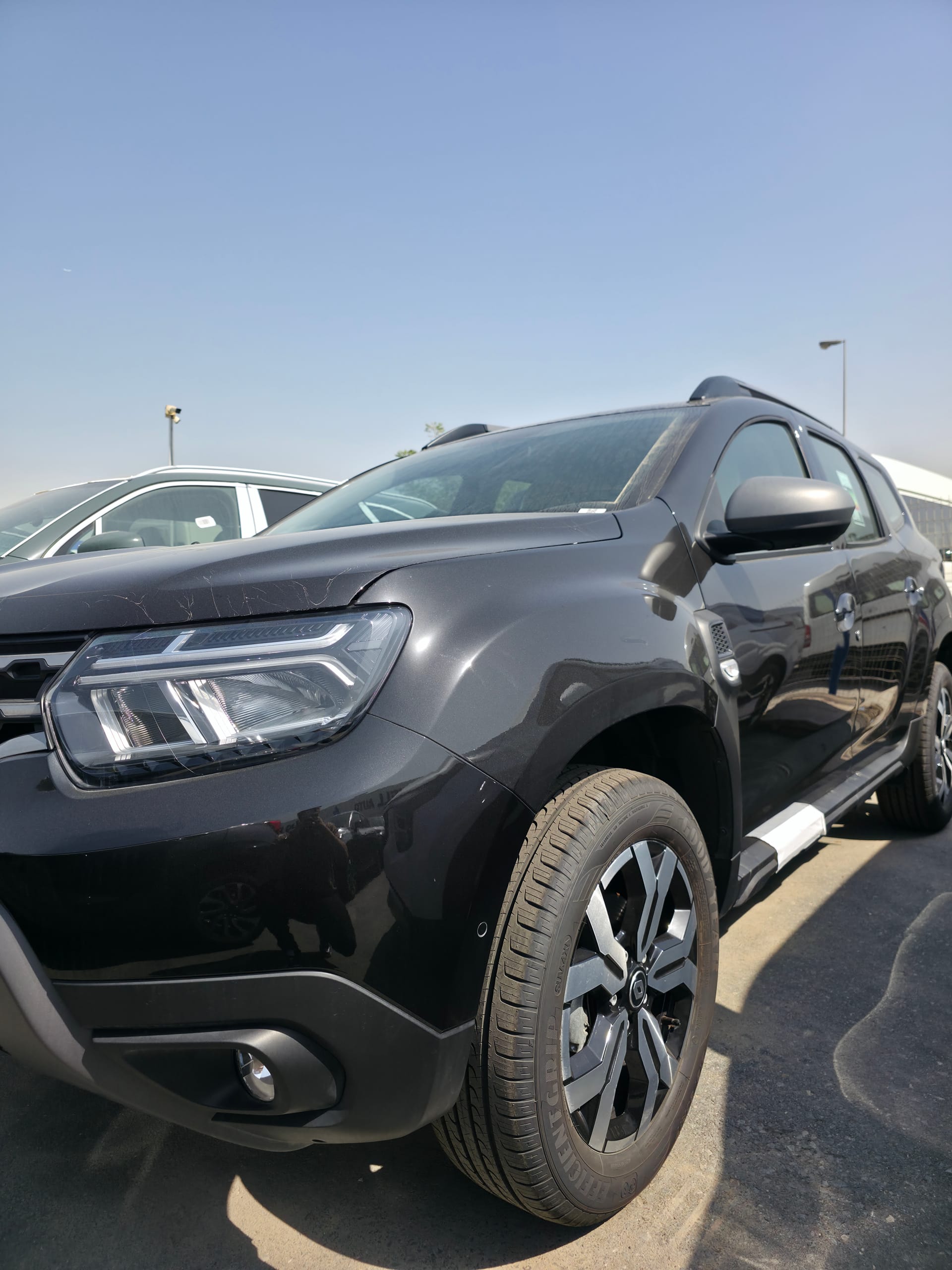 2025 Renault Duster - 0 km - Available for export from UAE to Algeria - 31