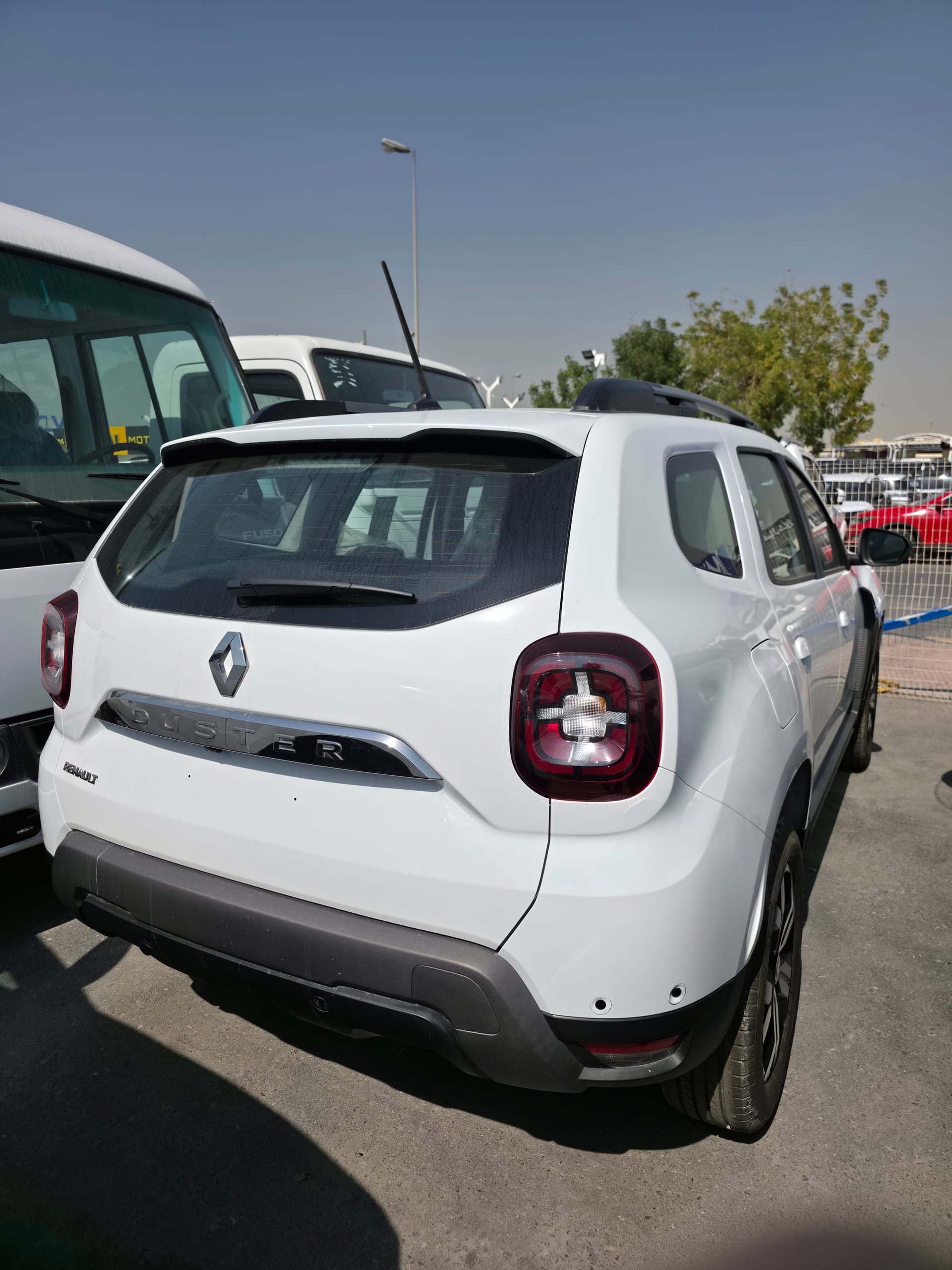 2025 Renault Duster - 0 km - Available for export from UAE to Algeria - 7