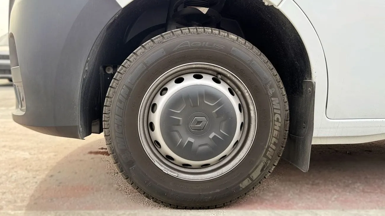 2026 Renault Master - 0 km - Available for export from UAE to Algeria - 17