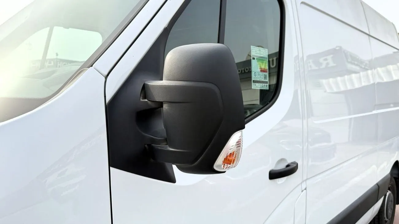 2026 Renault Master - 0 km - Available for export from UAE to Algeria - 5