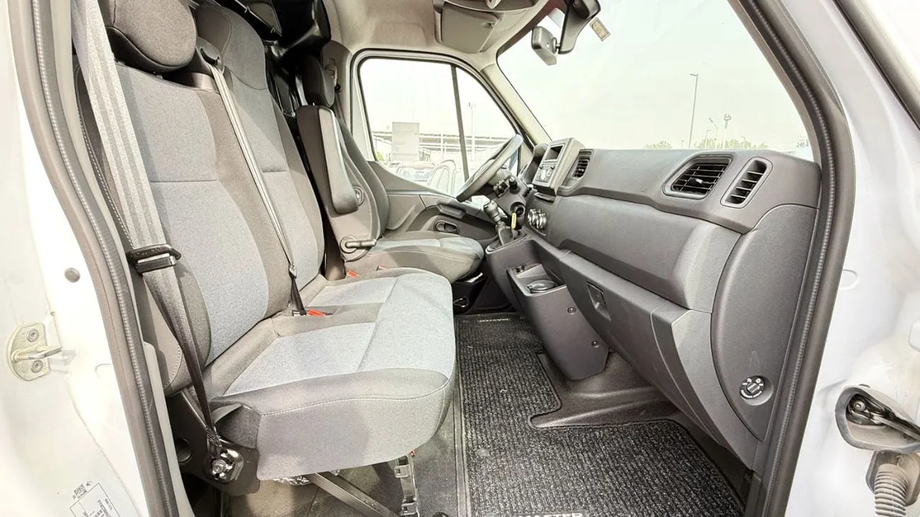 2026 Renault Master - 0 km - Available for export from UAE to Algeria - 7