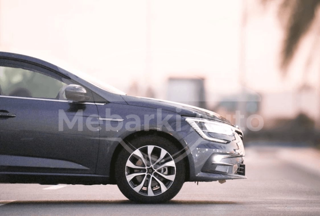 2024 Renault Megane - 0 km - Available for export from UAE to Algeria 2