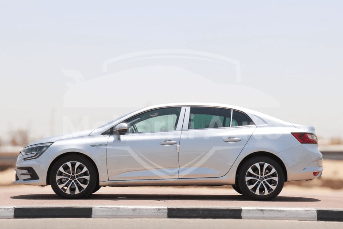 2024 Renault Megane - 0 km - Available for export from UAE to Algeria 3