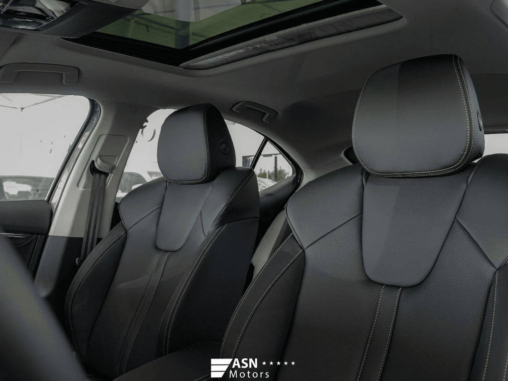 2024 Skoda Octavia - View 13