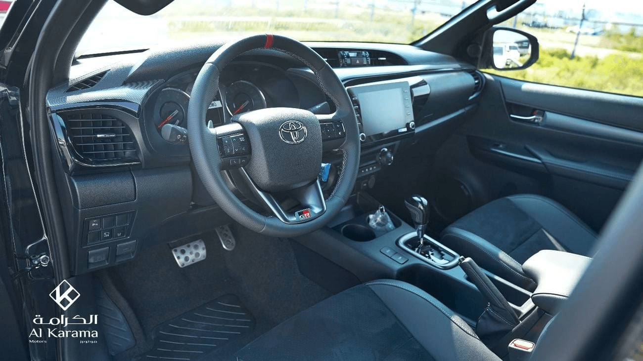 2026 Toyota Hilux - View 6