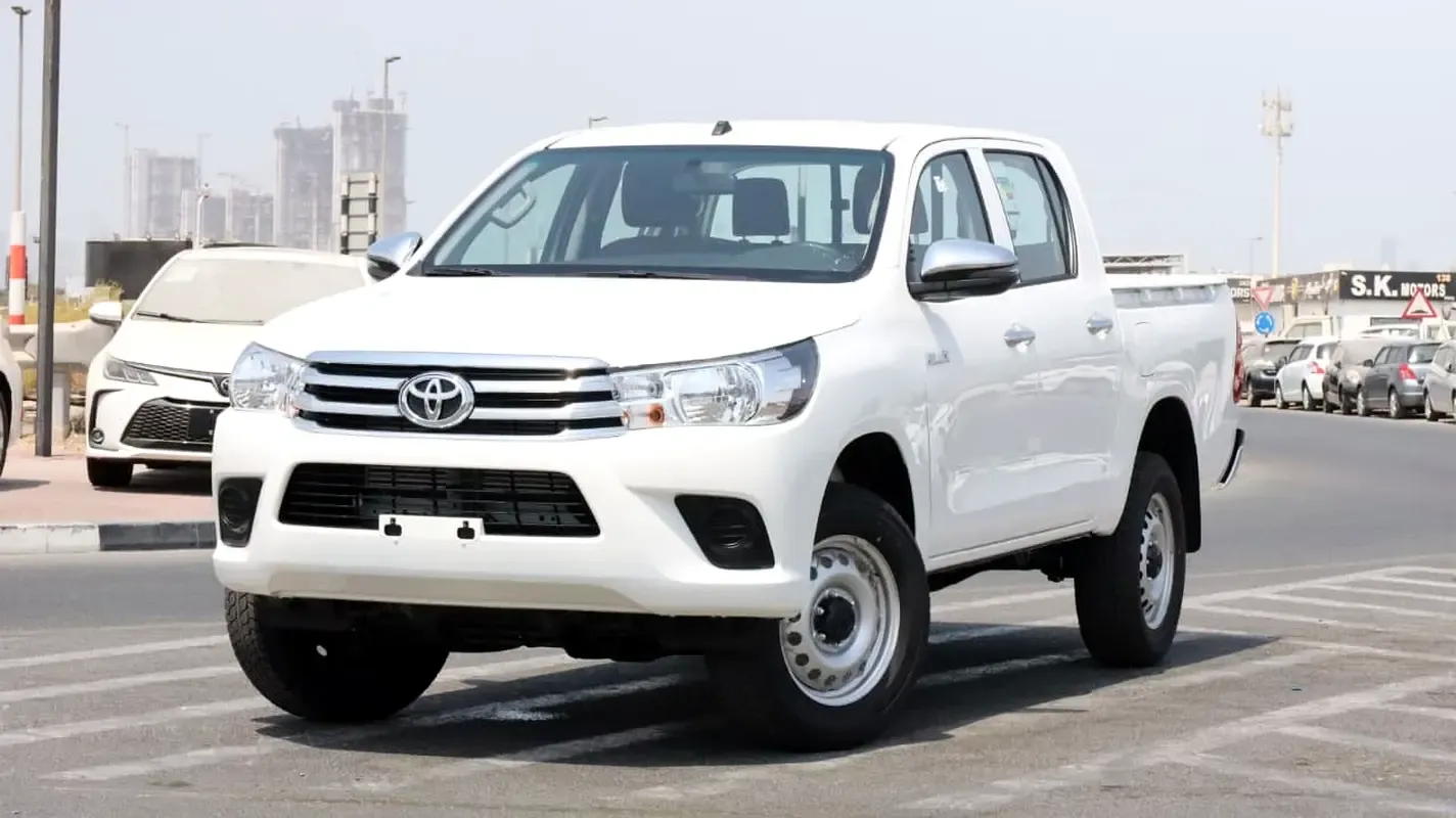 2026 Toyota Hilux - 0 km - Available for export from UAE to Algeria - 2