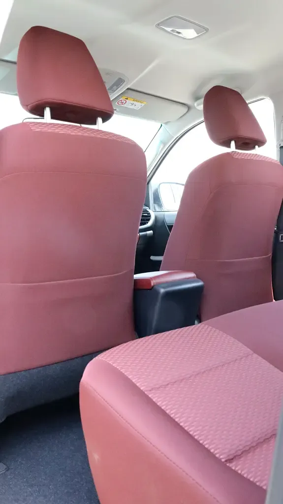 2026 Toyota Hilux - 0 km - Available for export from UAE to Algeria - 8