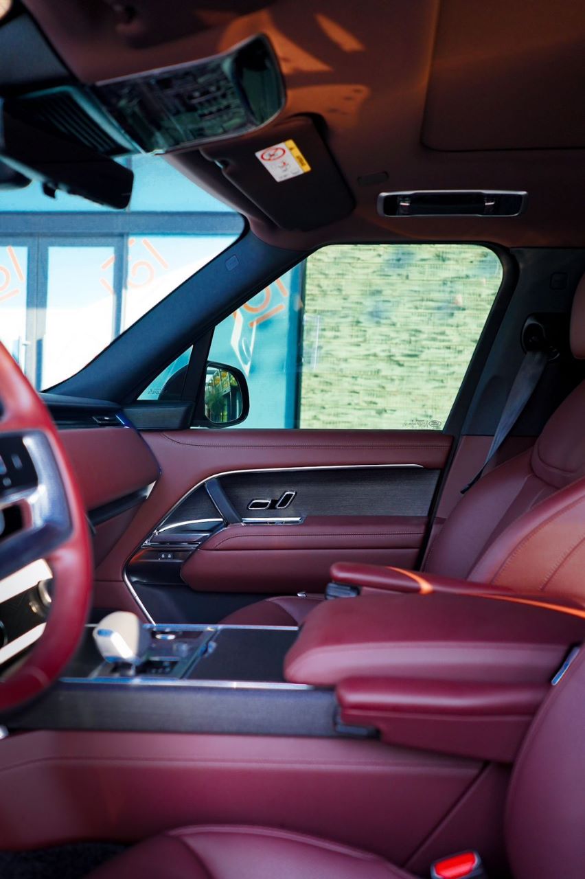 2026 Land Rover Range rover HSE - 30 km - Available for export from UAE to Algeria - 9