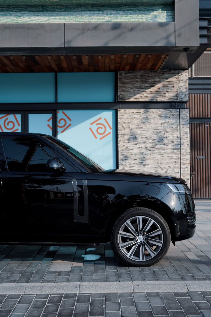 2026 Land Rover Range rover HSE - 30 km - Available for export from UAE to Algeria - 4