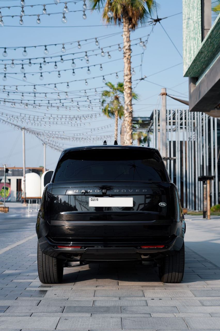 2026 Land Rover Range rover HSE - 30 km - Available for export from UAE to Algeria - 2