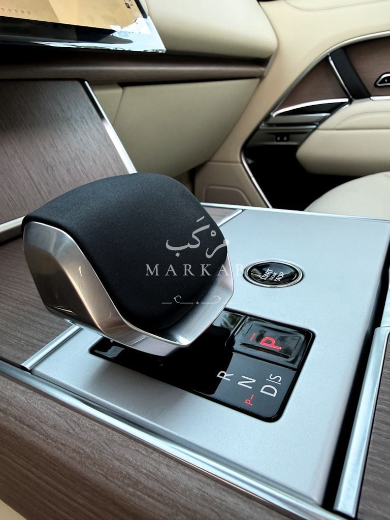 2026 Land Rover Range rover HSE - 0 km - Available for export from UAE to Algeria - 28